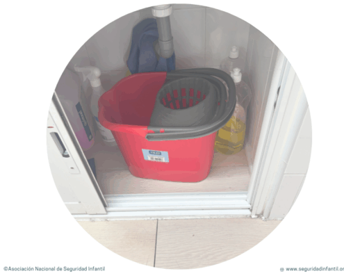 Productos de limpieza en escuelas infantiles: riesgos y prevención | Certificación S+