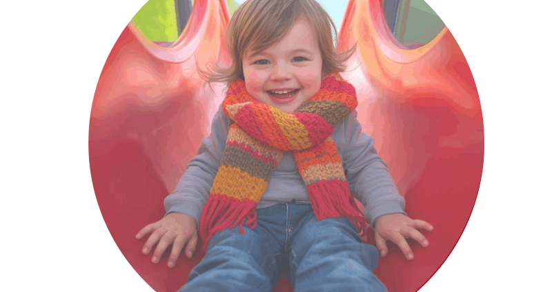 Bufandas y cordones un riesgo silencioso en patios escolares y parques infantiles