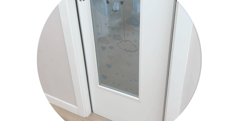 Escuela infantil por qué no deben cubrirse los cristales de las puertas del aula